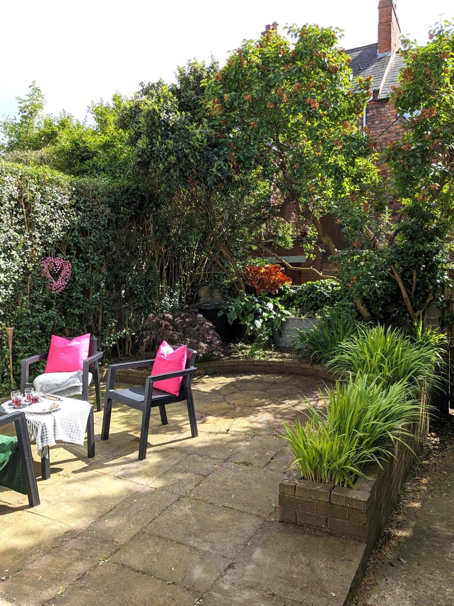 Villa Heart Of Belfast With Private Garden Exterior foto